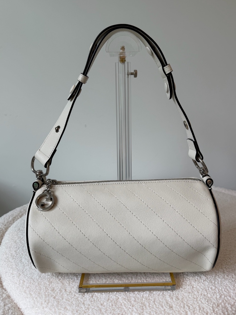 GUCCI blondie barrel pochette bag